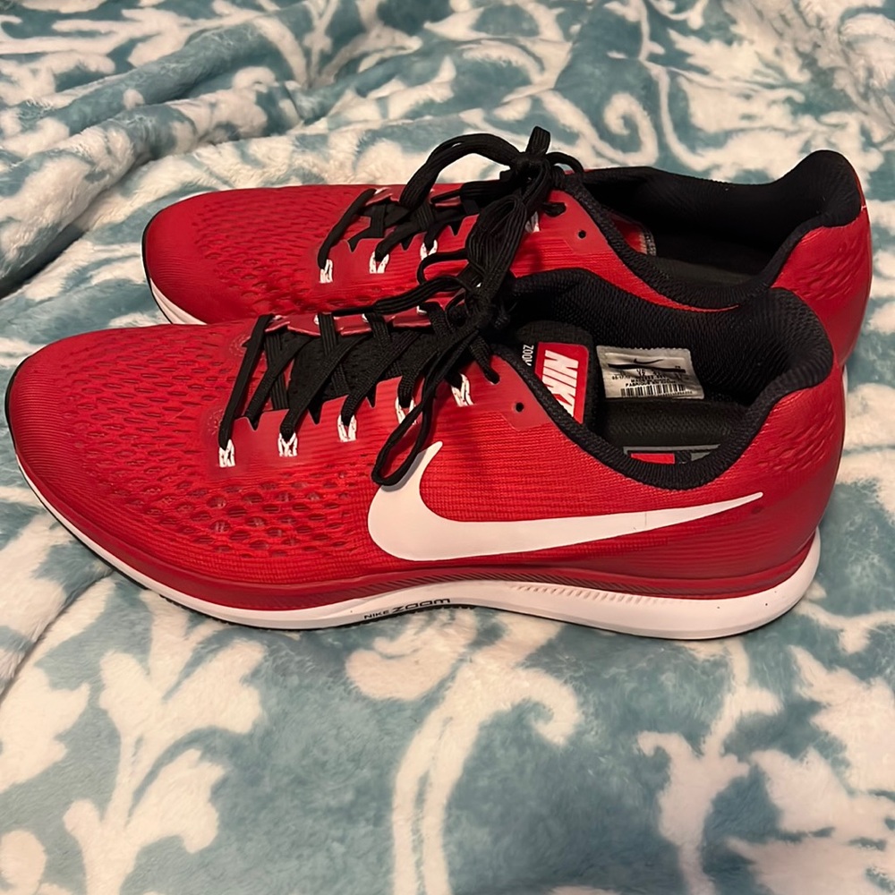 Nike Zoom Pegasus Running Shoes
